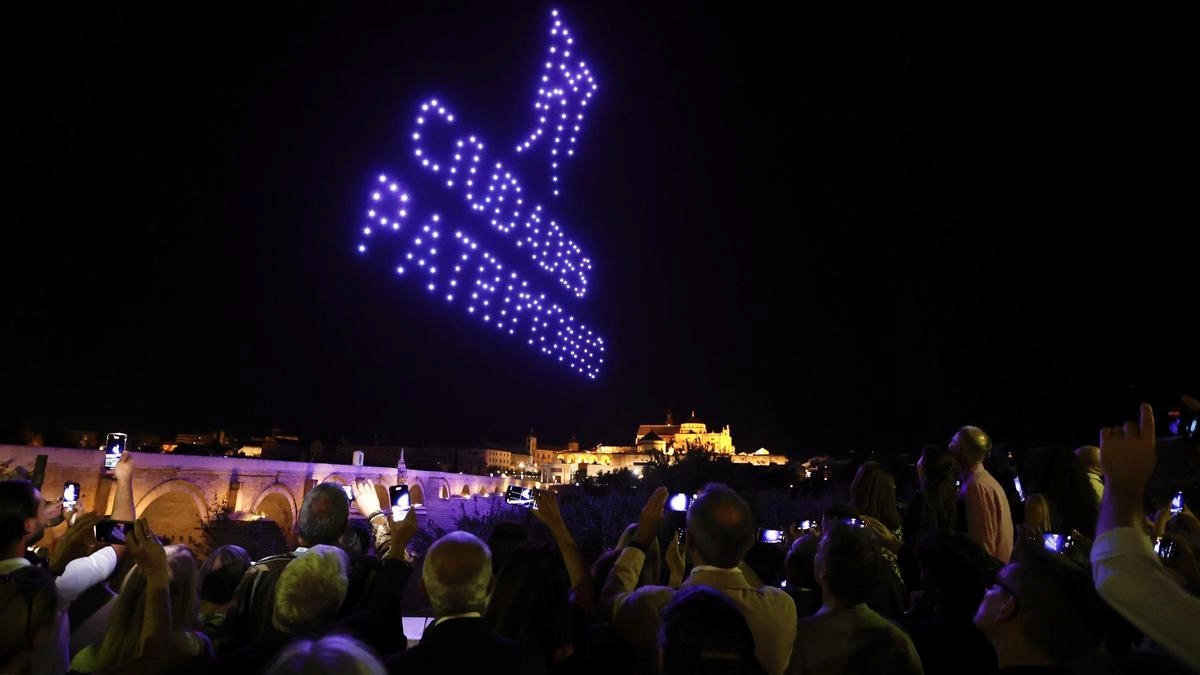 la-laguna-celebra-25-anos-de-patrimonio-mundial-con-un-espectaculo-de-drones