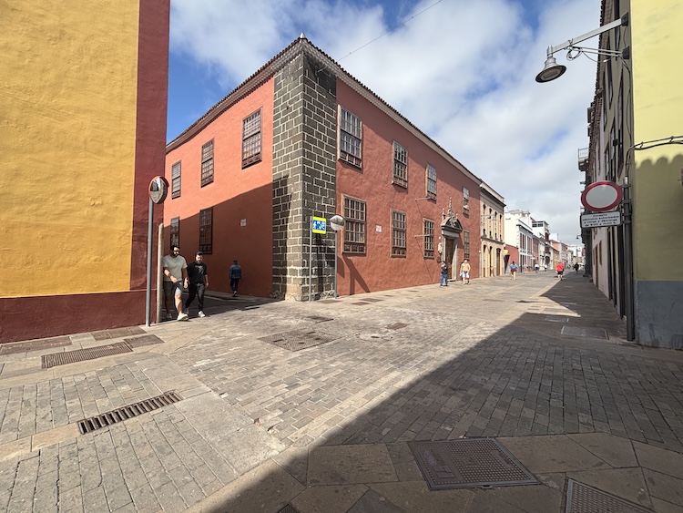 la-laguna-mejorara-y-reforzara-el-pavimento-del-cruce-de-tabares-de-cala-y-san-agustin